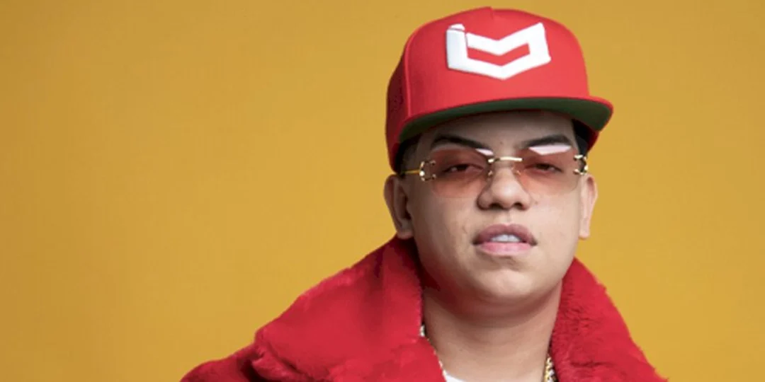 J Álvarez lanza su nuevo sencillo “Bella” y continúa con su Freedom World Tour