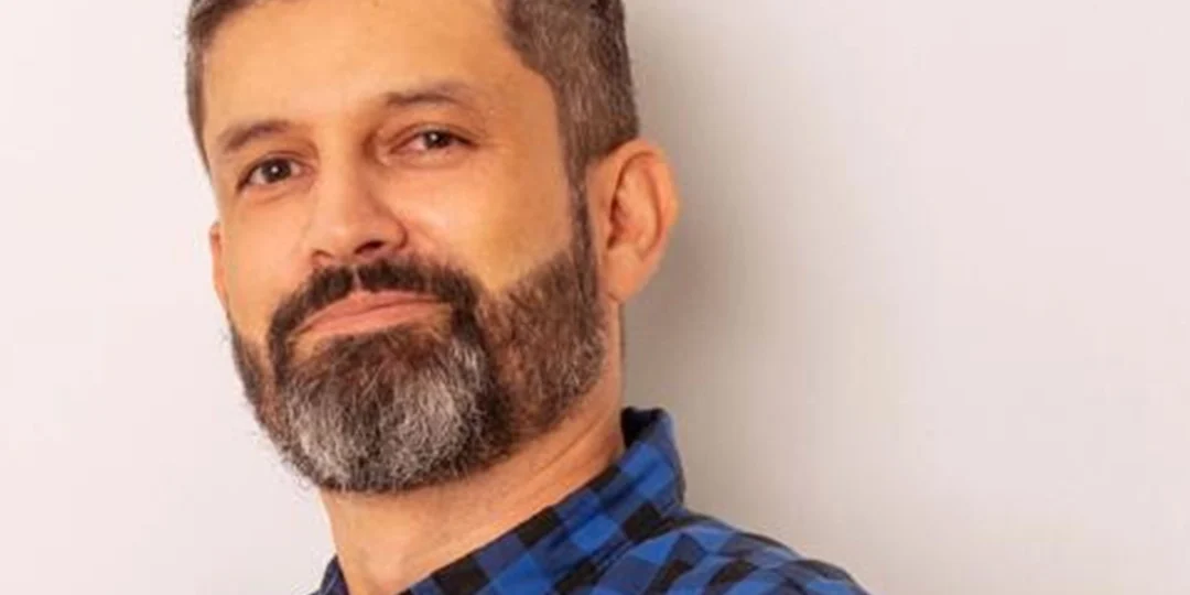 “La Belleza de la Tristeza”: el libro de Andrés Jaramillo que transforma el dolor en grandeza.