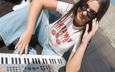 Costuras y Canciones: Yoyo Records y Descomunal impulsan el talento joven en Colombia