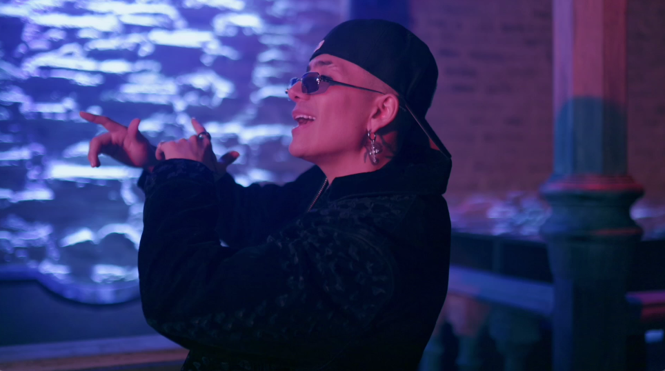 ¿Quién no ha tenido un amor prohibido? Andy Rivera llega con un tema que podrás dedicar